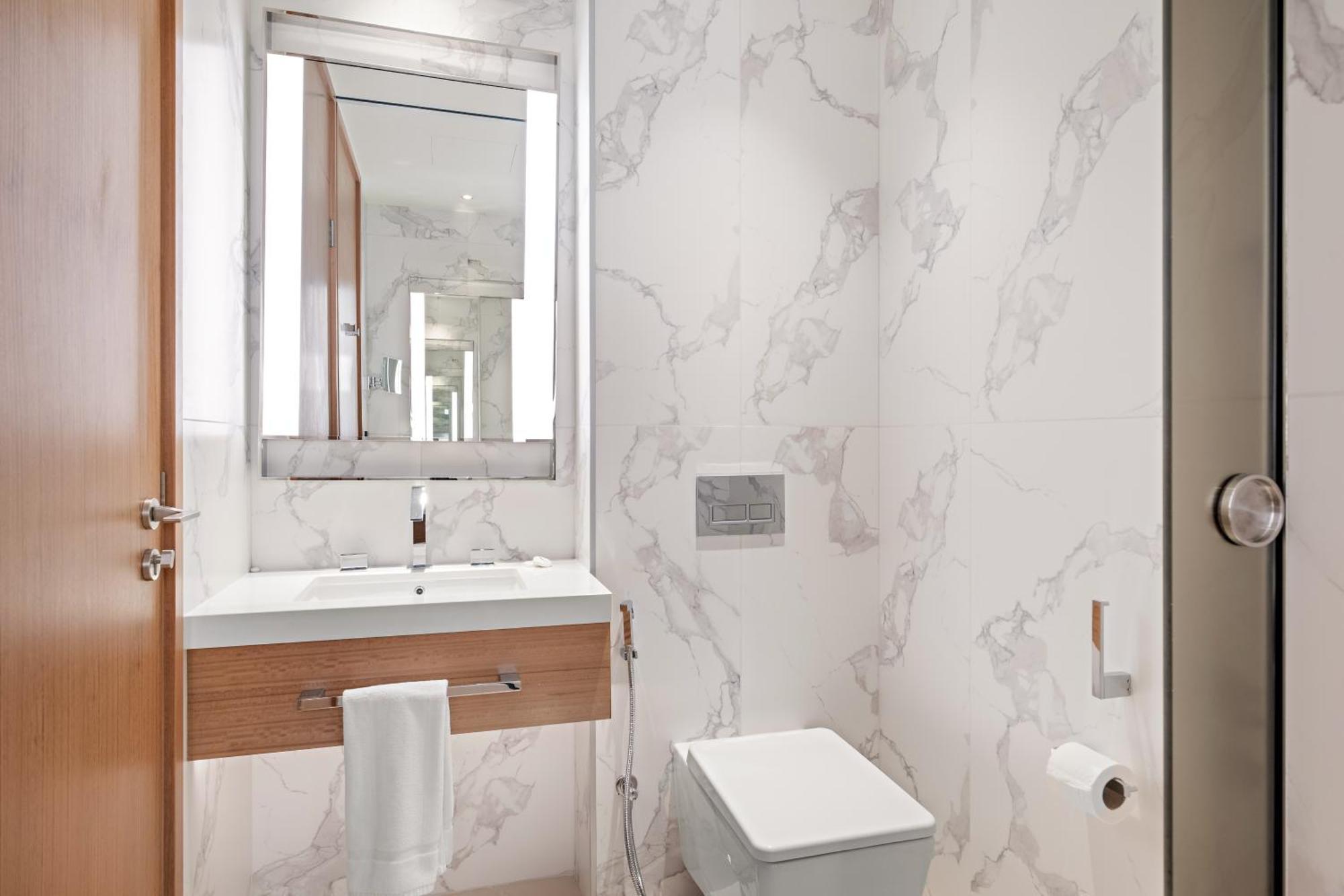 Elegant 1br Address Opera And Walk To Mall & Burj * Dubai