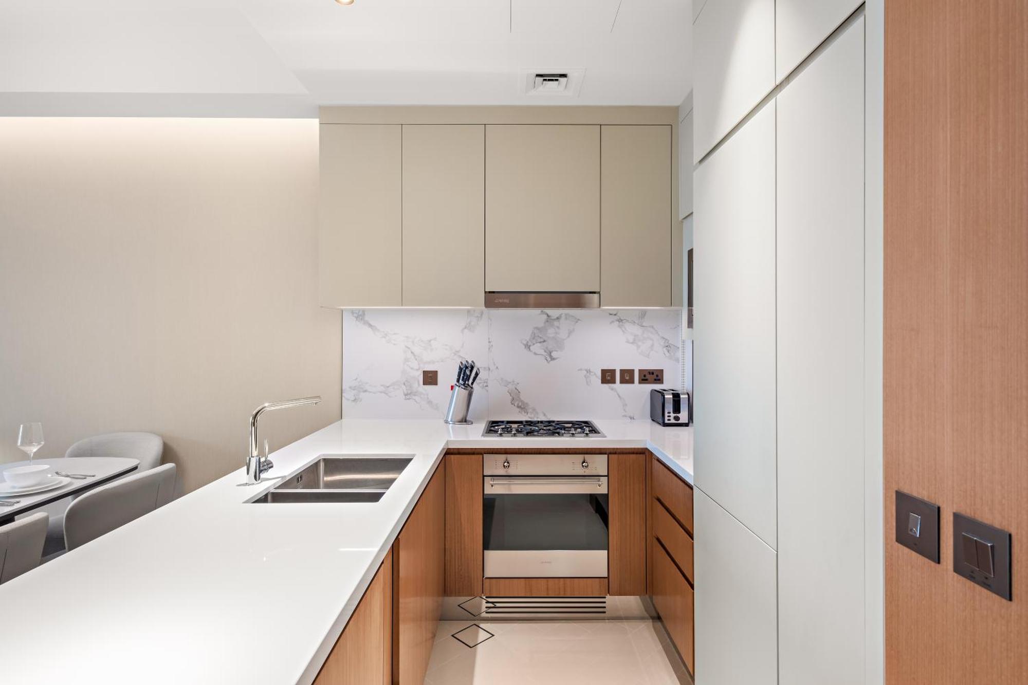 Elegant 1br Address Opera And Walk To Mall & Burj