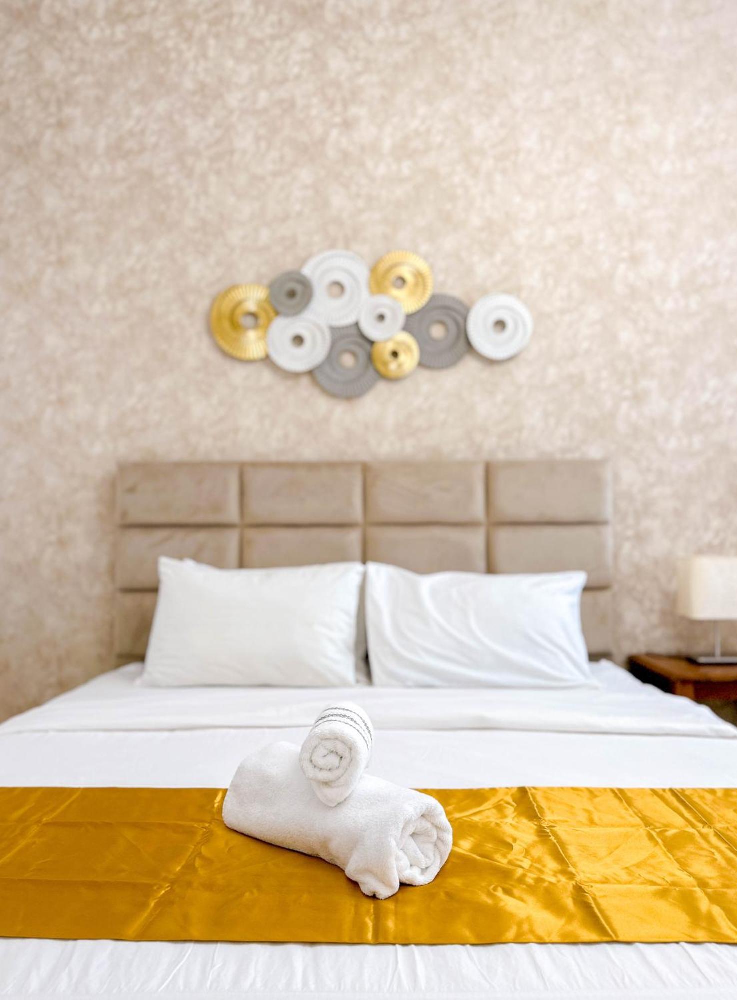 Beachfront Bliss 2br In Shams 2 *