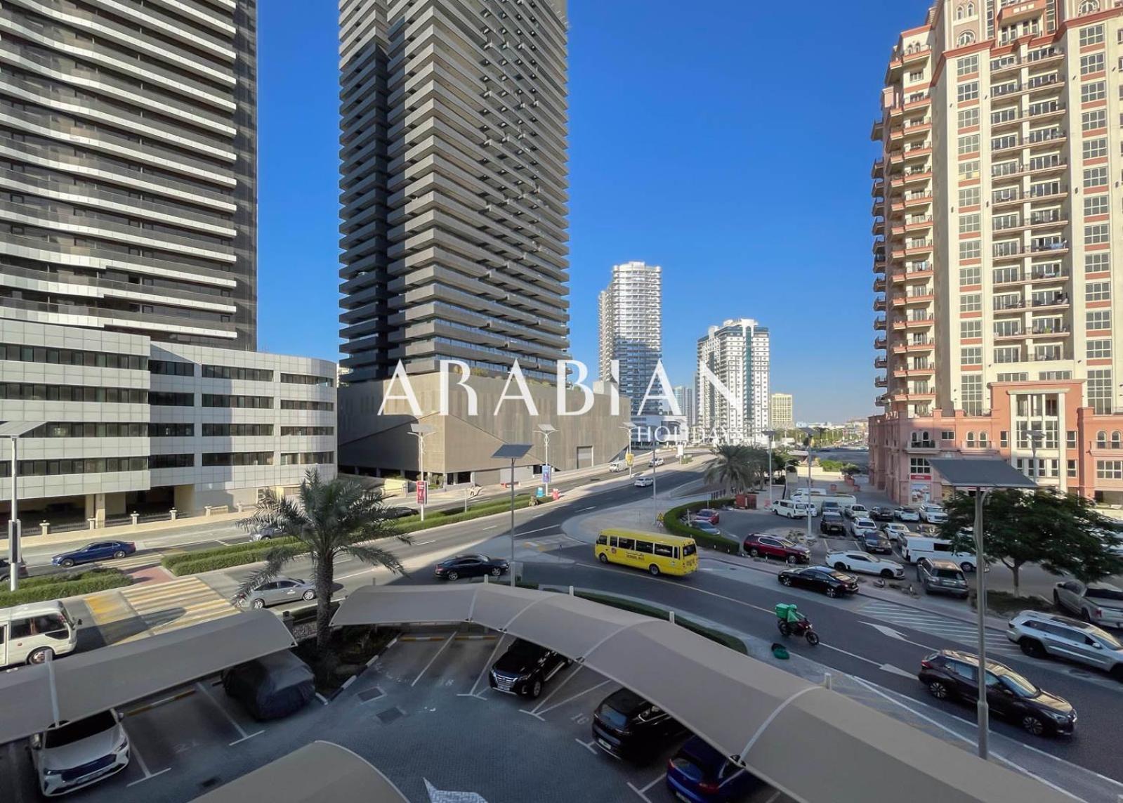 Apartment Spacious Retreat - Your Perfect Getaway