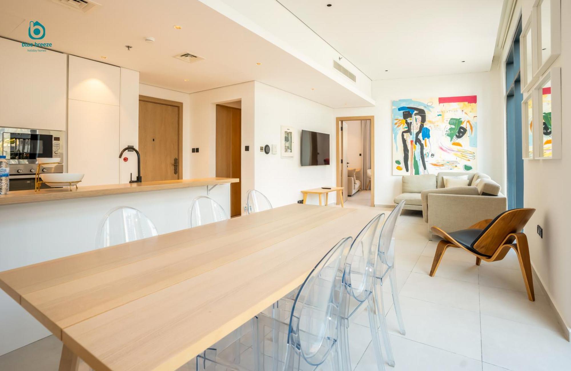 Apartment Blue Breeze - Elegant 1br With Private Jacuzzi & Terrace In Jvc