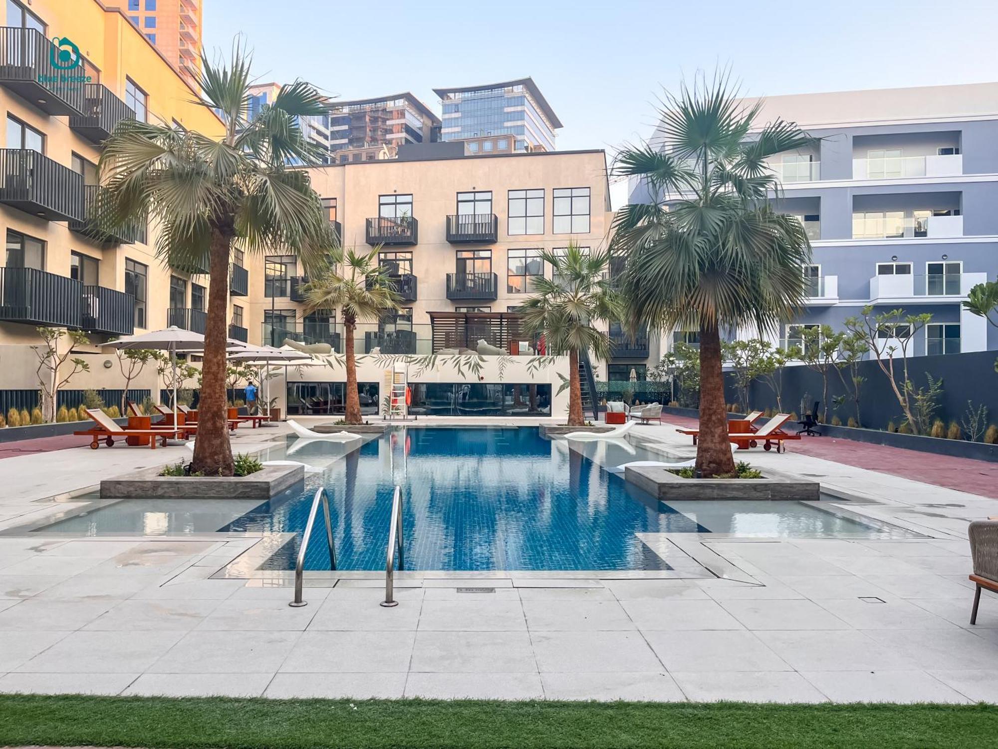 Apartment Blue Breeze - Elegant 1br With Private Jacuzzi & Terrace In Jvc
