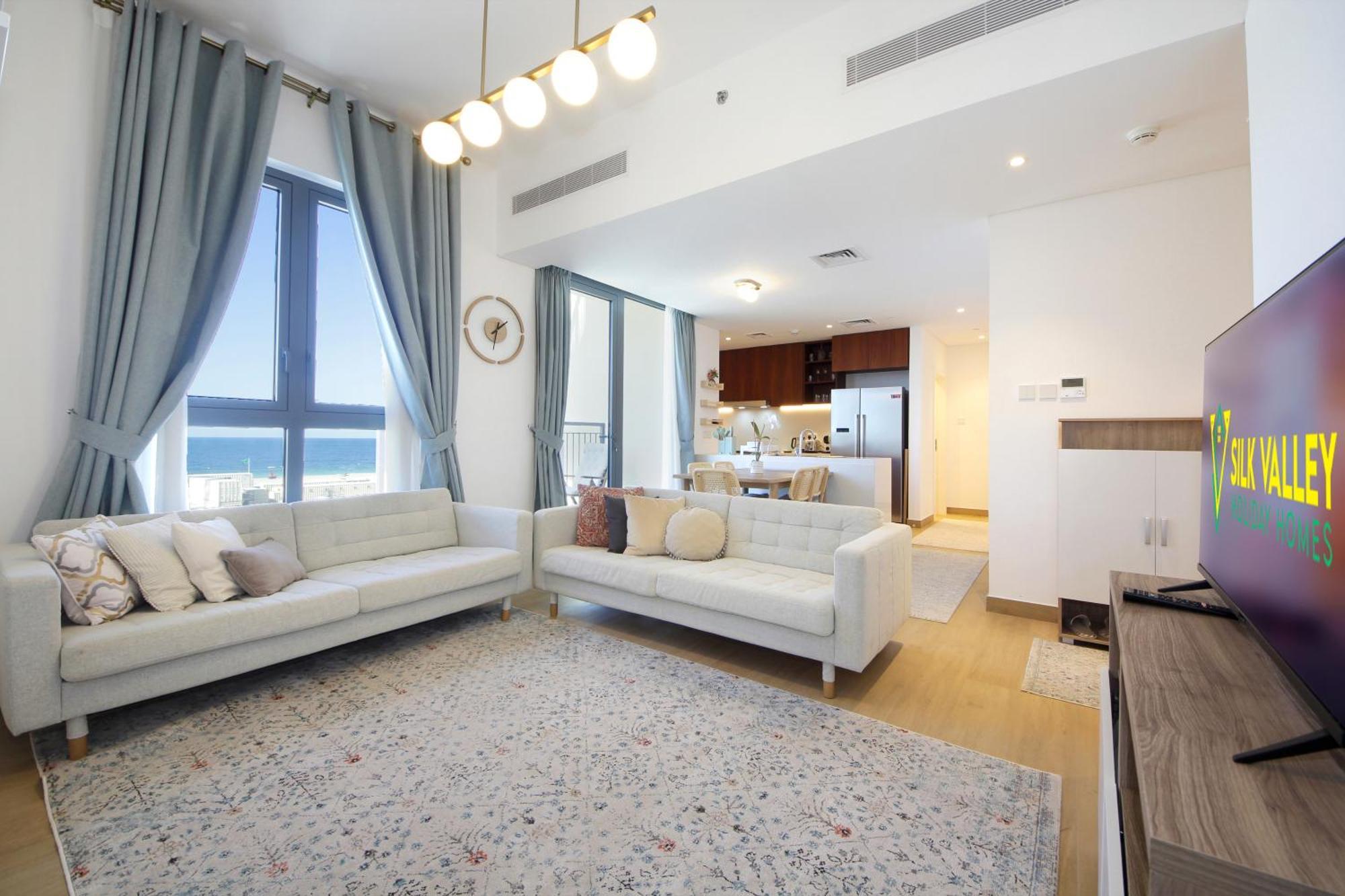 Silk Valley - Gorgeous 2b Direct Access * Dubai