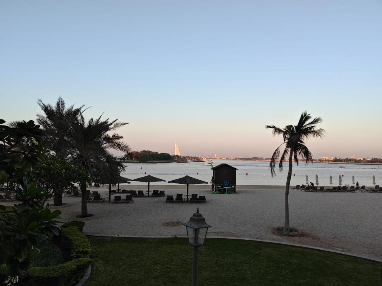 2 Bedroom Front Apartamento