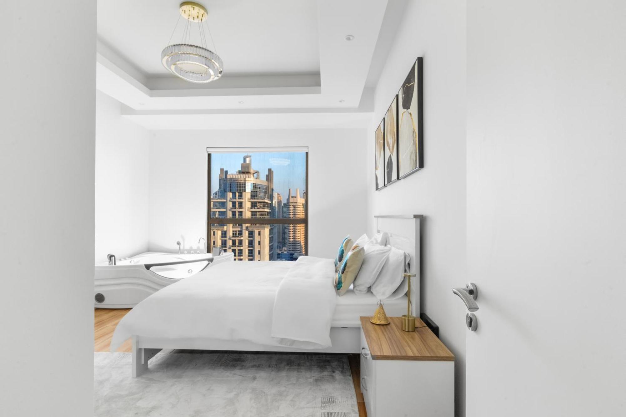 2br Marina View - Access - Sleeps 8 In Jbr *