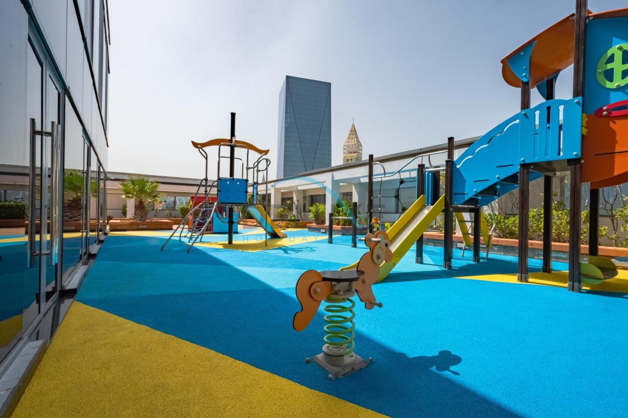 Limited Offer Book Now For A Great Rate & Comfort By Deluxe Homes * Dubai