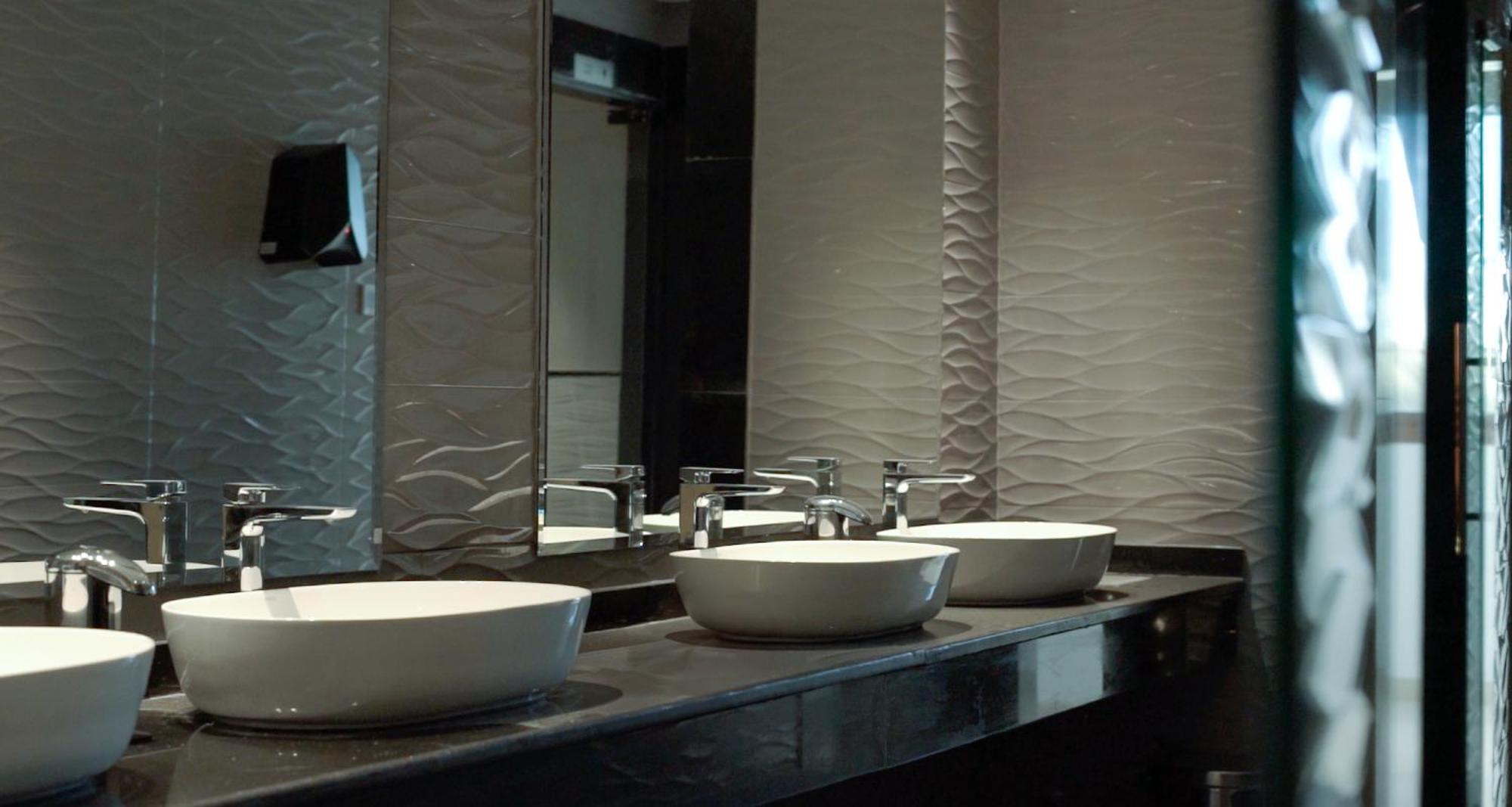 Hotel La Zona Continental Dubai