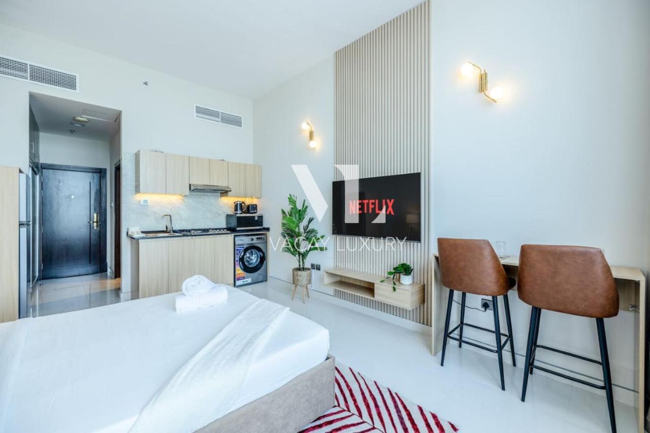 Cozy With View Apartment *