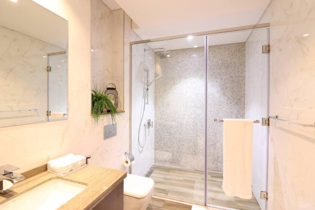 Brand New Chic Apartment Dubai