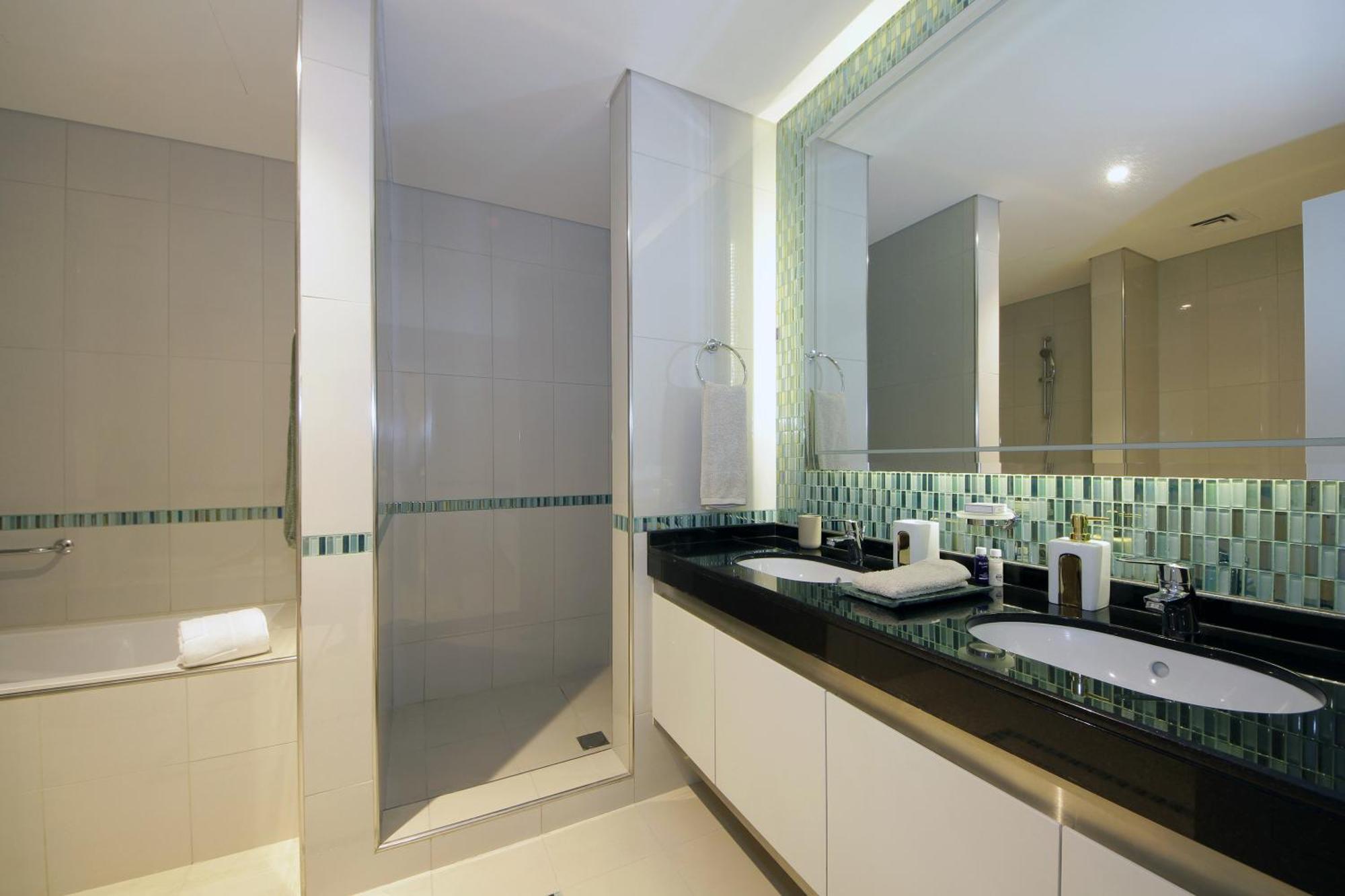 Breathtaking Marina View 2br At Damac Heights - Ahlan Hh Dubai