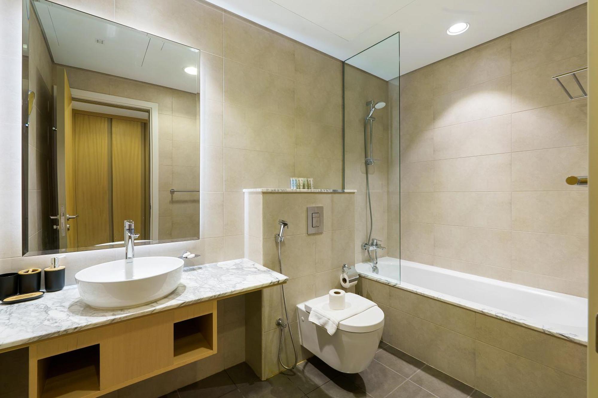 Luxury 3 Bedroom Near Burj Khalifa 43rd Floor