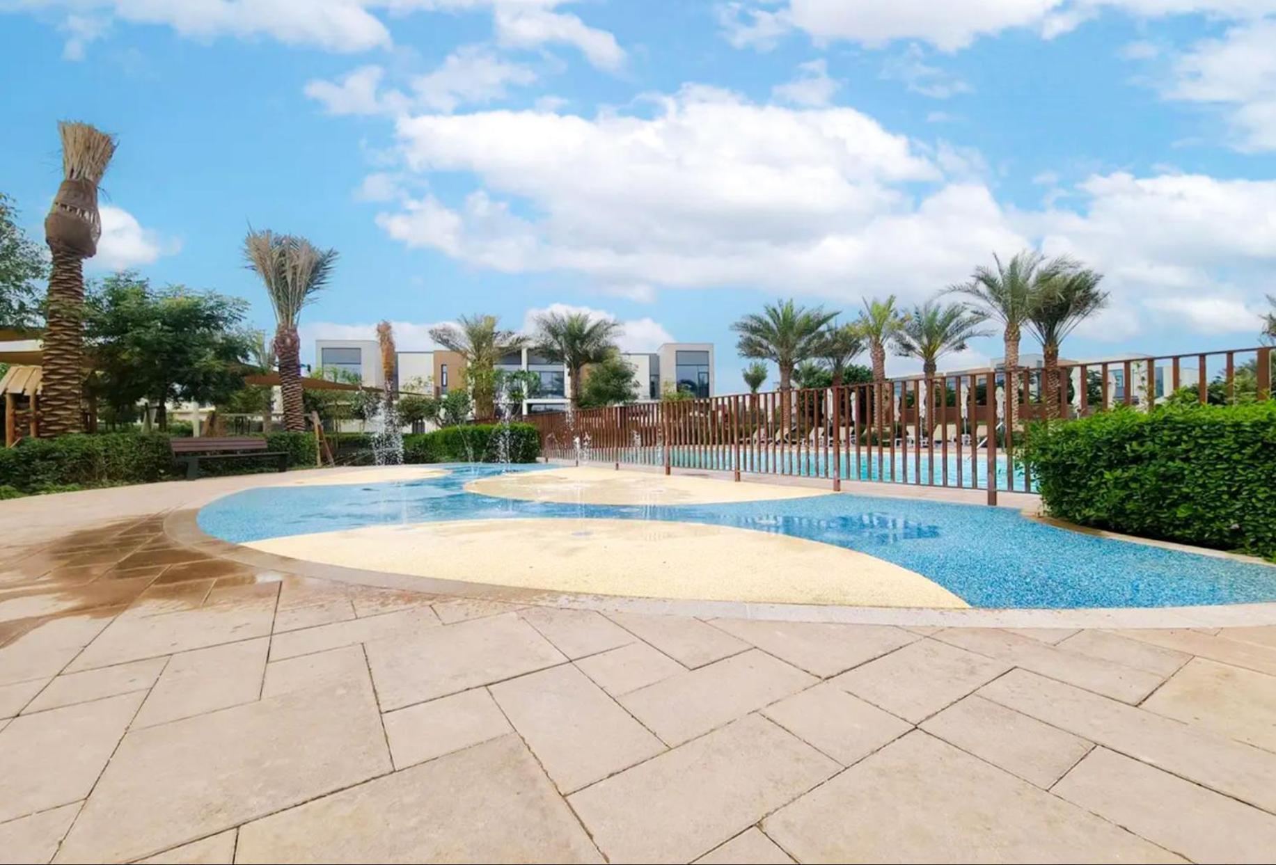 Dream Emaar Apartment