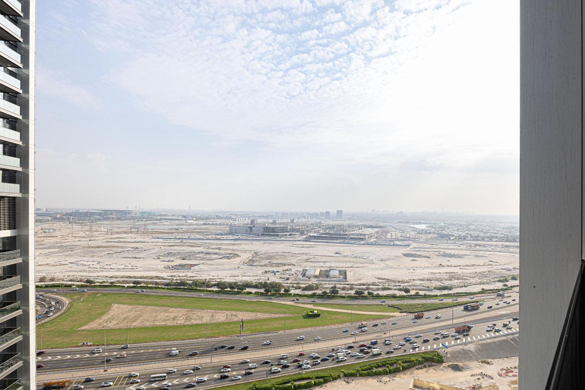 Luxury 1br With Pool And Gym At Upside Living Business Bay Apartment Dubai