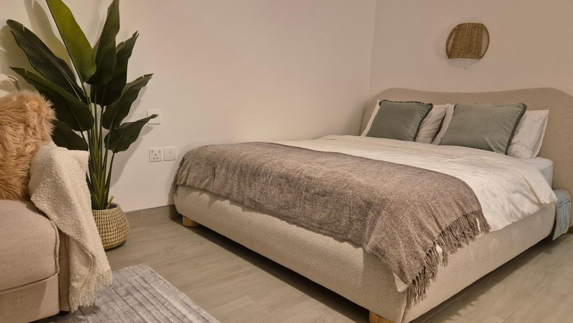 Deluxe - Stylish & Cosy In Luma22 * Dubai