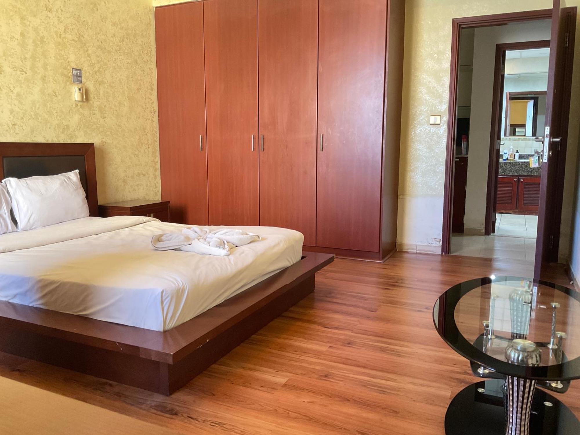Private In Coliving In Jbr Sadaf 8 Homestay *