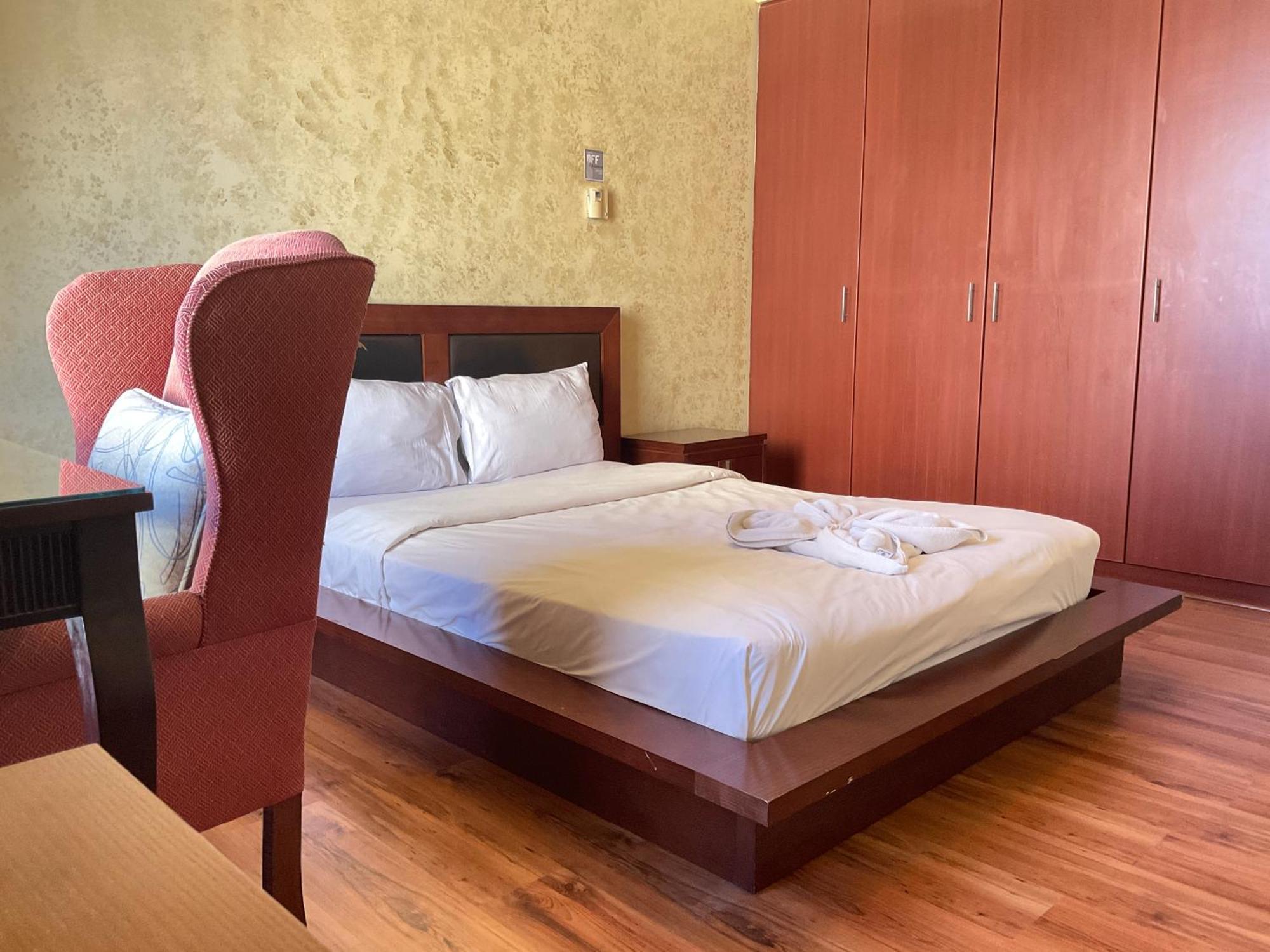 Private In Coliving In Jbr Sadaf 8 Homestay