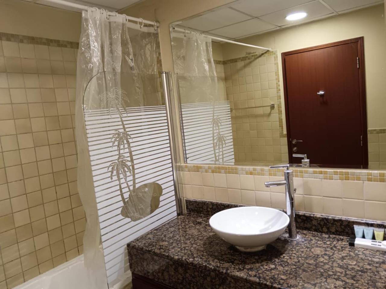 Private In Coliving In Jbr Sadaf 8 Homestay *