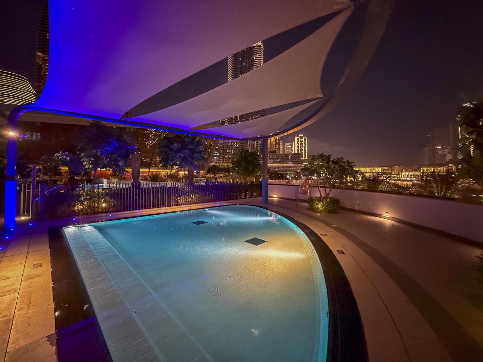Skyline Majesty - Luxury Living With Full Burj Khalifa & Fountain Views - 1703 Apartment Dubai