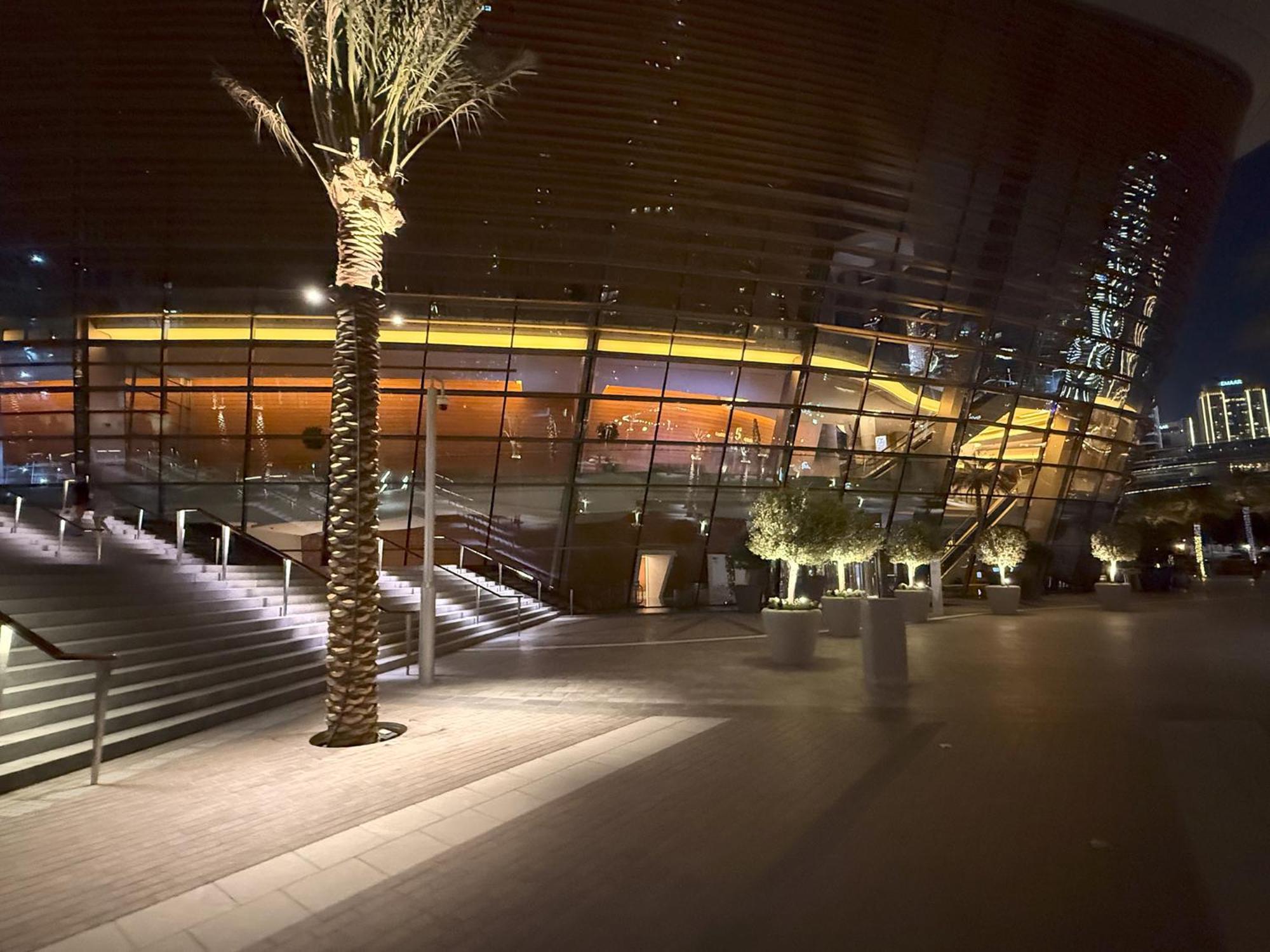 Apartment Skyline Majesty - Luxury Living With Full Burj Khalifa & Fountain Views - 1703