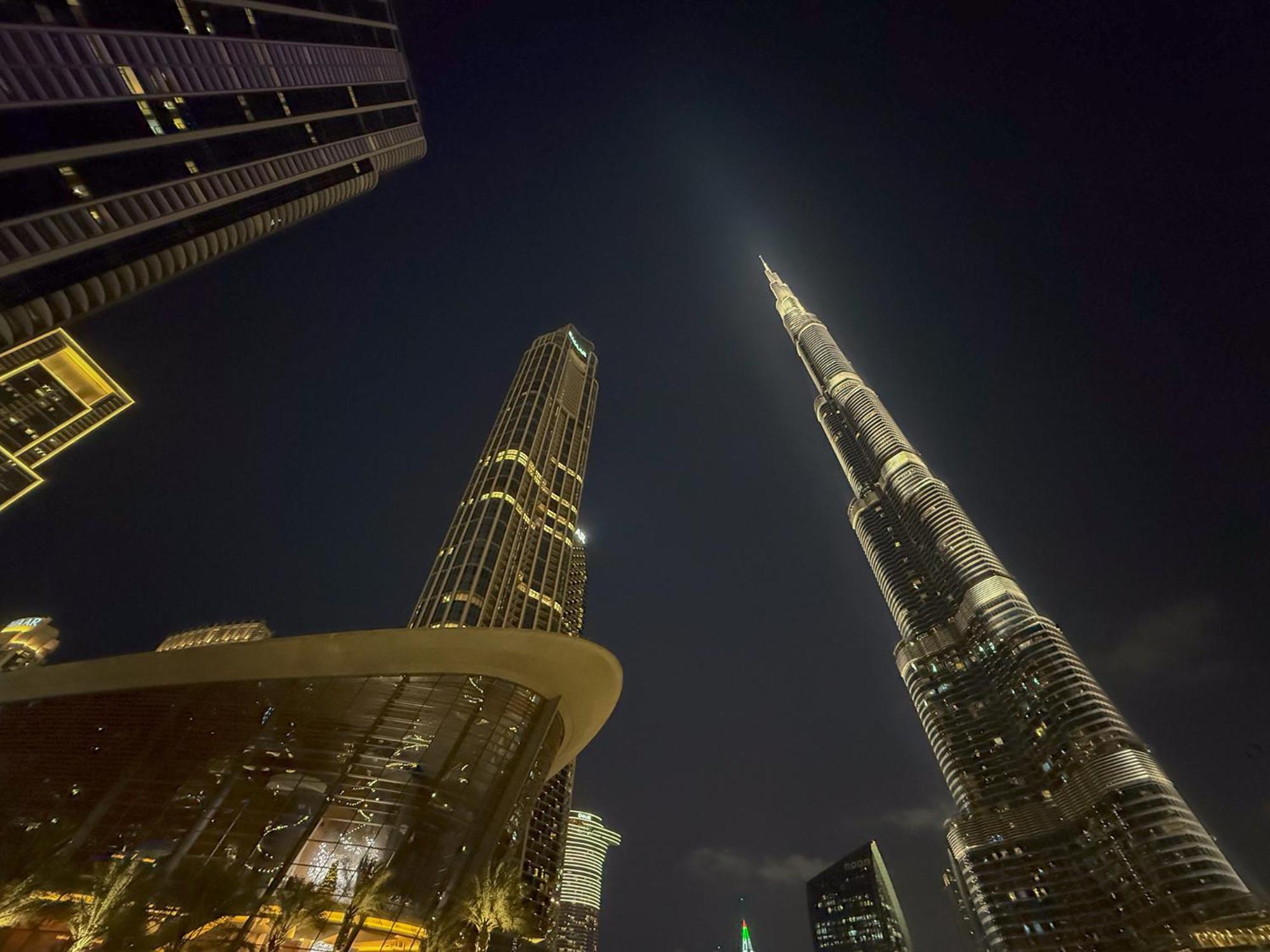 Skyline Majesty - Luxury Living With Full Burj Khalifa & Fountain Views - 1703 Apartment Dubai