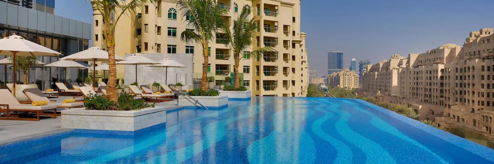 Skyviews Luxury 35th St Regis 5 Stars At Palm Tower Aparthotel