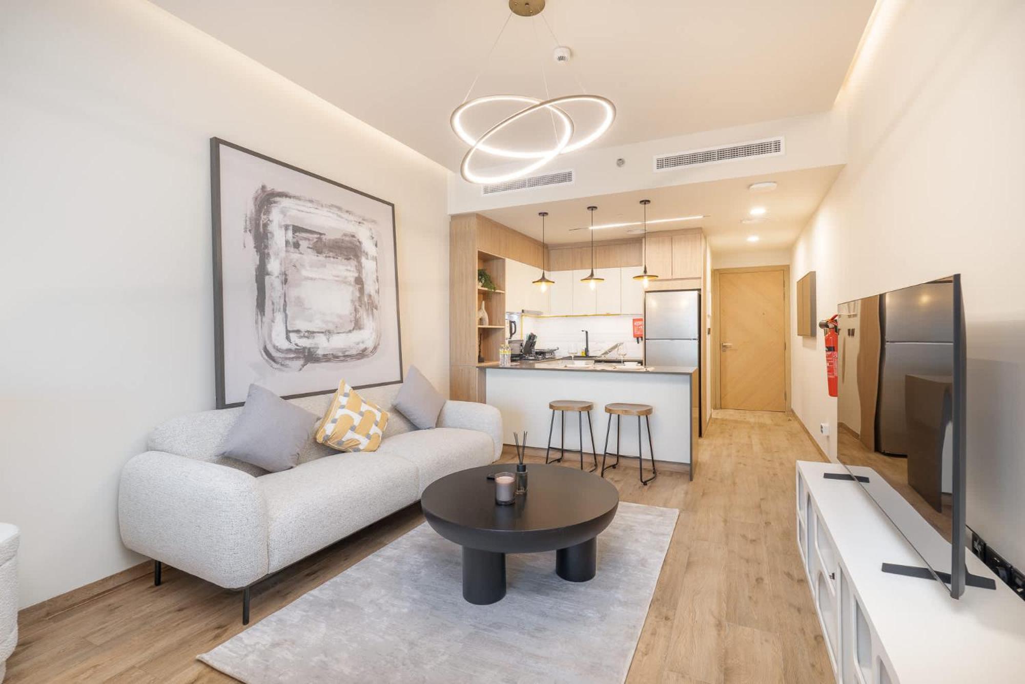 Apartment Bright & Airy Perfect For 2 In Jvc Dubai