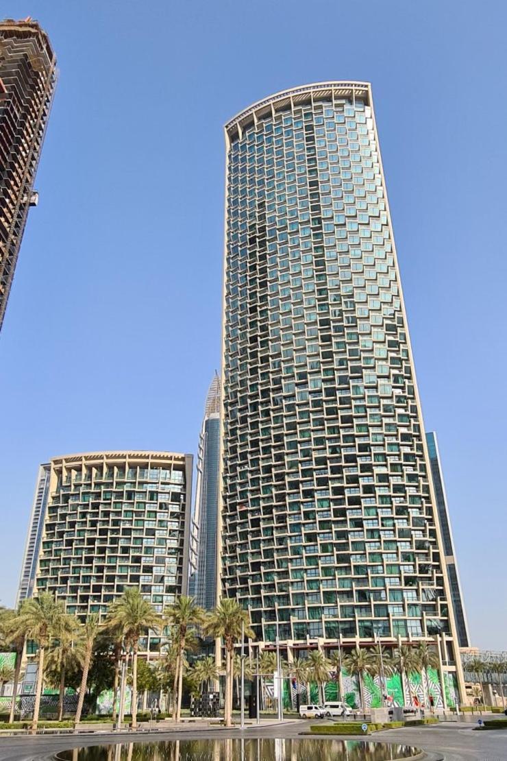 Apartment Luxury 2 Bedroom With Sky Line And Direct Mall Access At Burj Vista Dubai