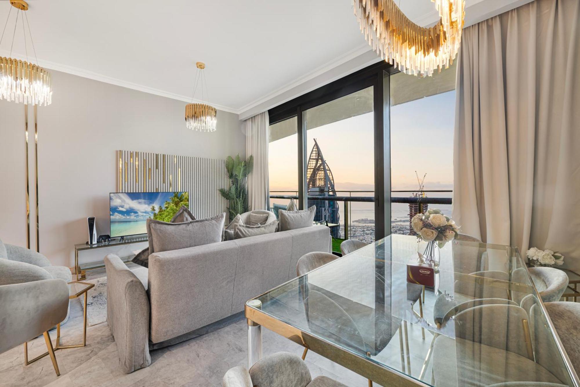 Luxury 2 Bedroom With Sky Line And Direct Mall Access At Burj Vista *