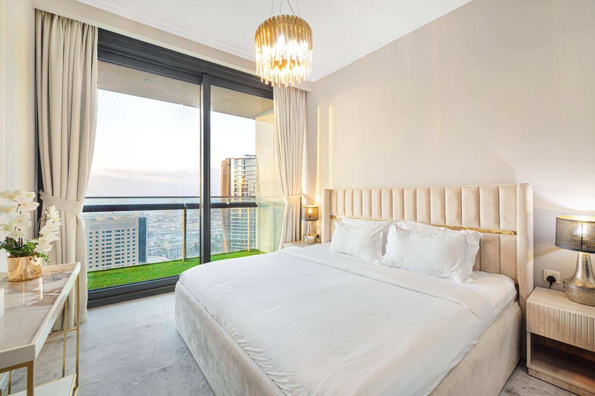 Apartment Luxury 2 Bedroom With Sky Line And Direct Mall Access At Burj Vista
