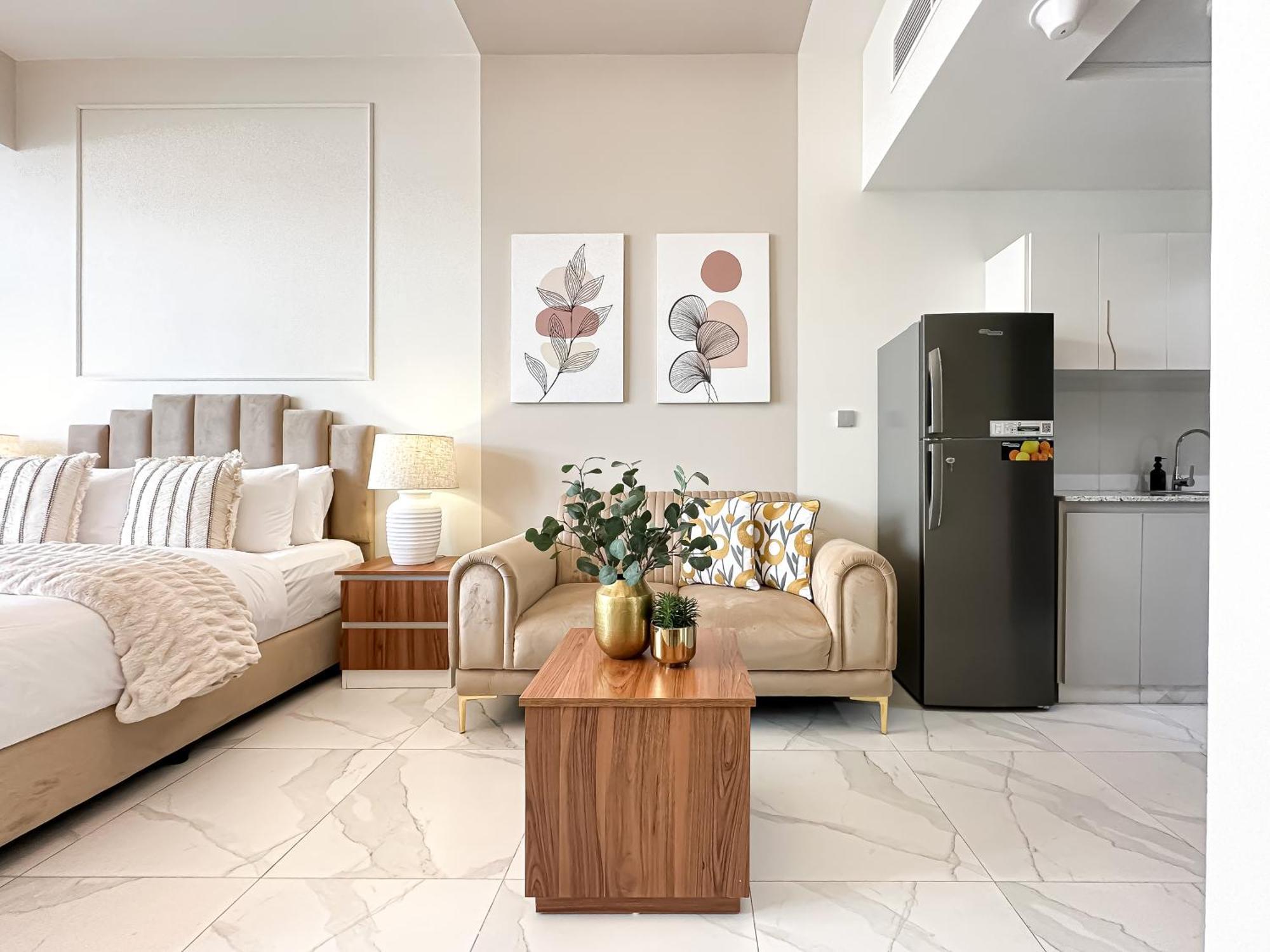 Apartment Trophy-amazing Canal Views Lux In Busbay Dubai