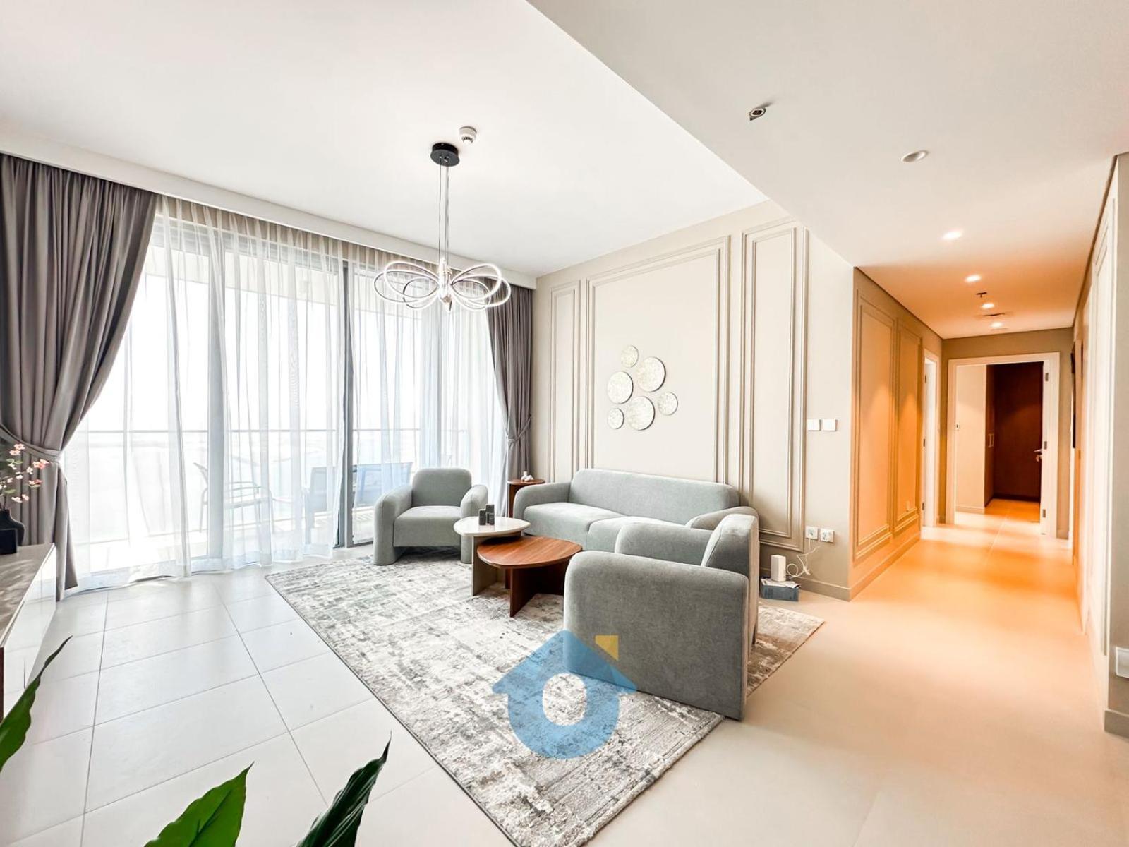 Like - 3810 Elegant 2-bhk With Panoramic Creek Views Dubai