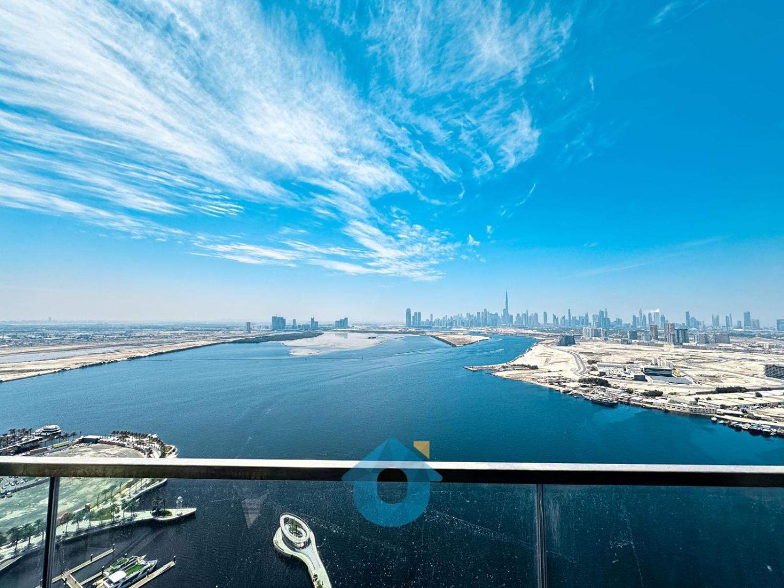 Like - 3810 Elegant 2-bhk With Panoramic Creek Views Apartment