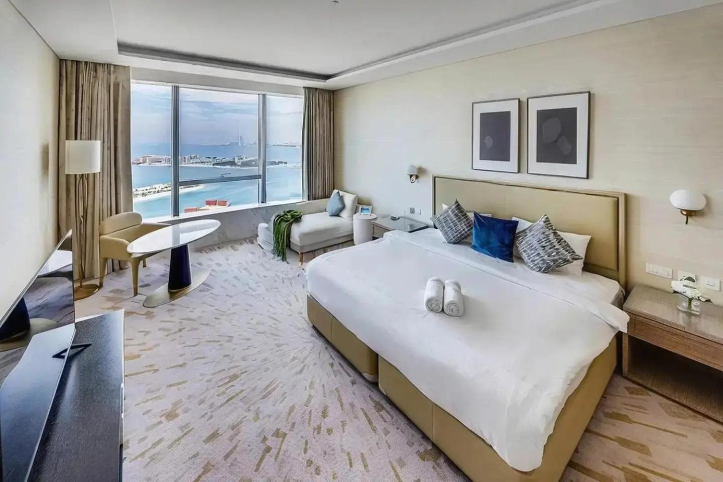 Aparthotel Skyviews Luxury 35th St Regis 5 Stars At Palm Tower Dubai