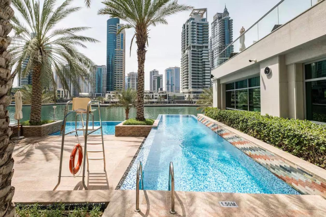 Bright 1-bedroom With Marina Infinity Pool * Dubai