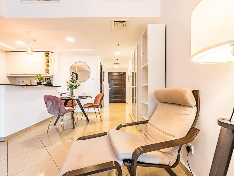 Apartment Luxury Modern 1br-concorde Tower 1-jlt *