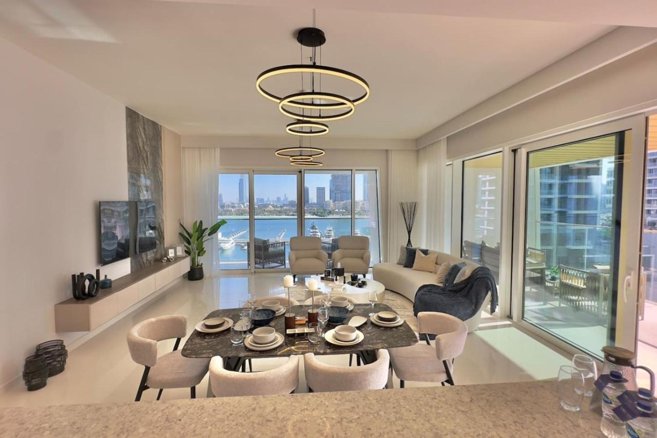 2br Grand Bleu T1 With Palm View Emaar Front By Vibel Apartment
