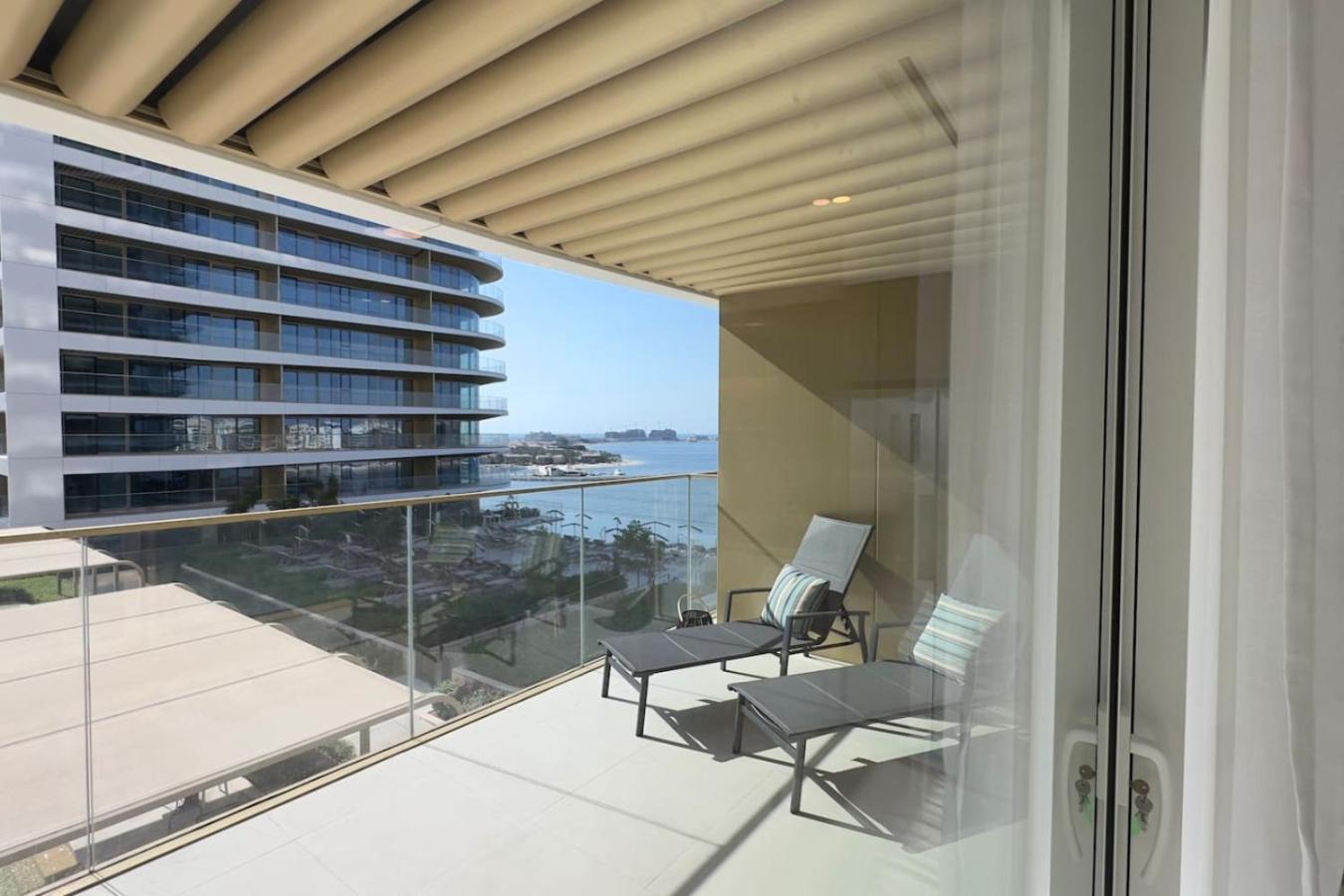2br Grand Bleu T1 With Palm View Emaar Front By Vibel Apartment