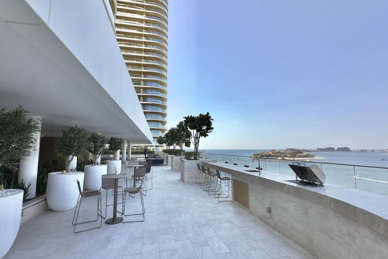 2br Grand Bleu T1 With Palm View Emaar Front By Vibel Dubai