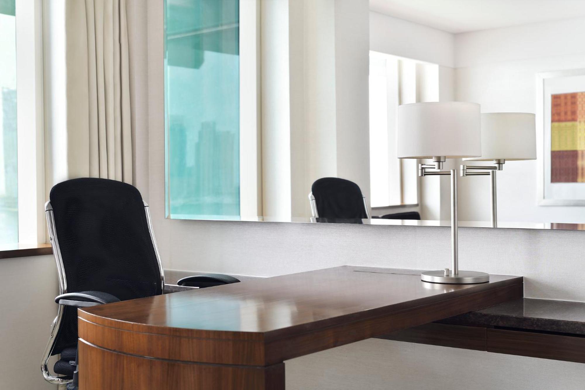 Crowne Plaza Festival Hotel 5*