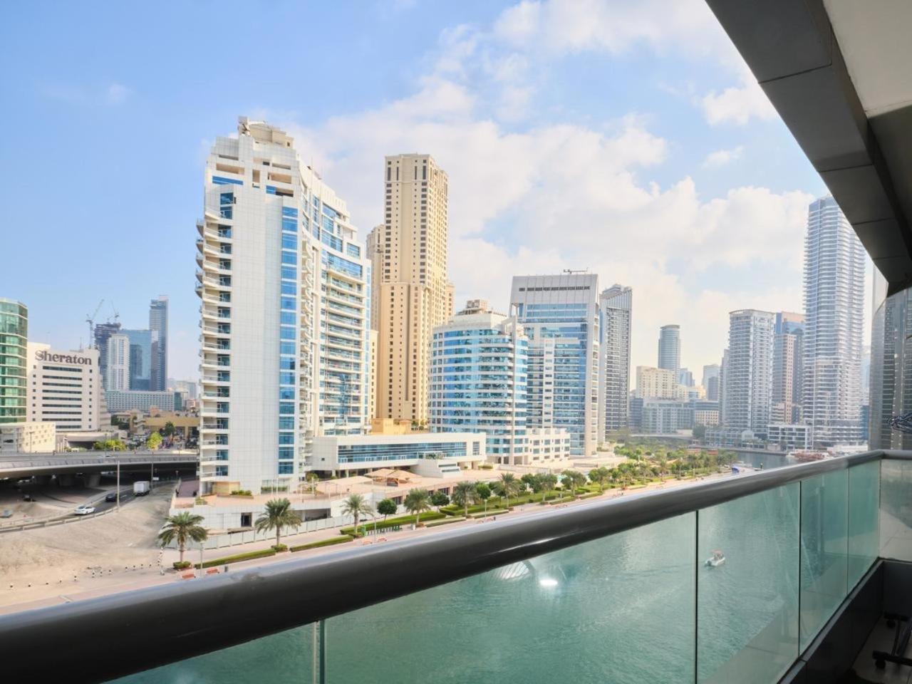 Wonderful Two Bed With Full Marina View Apartamento Dubai
