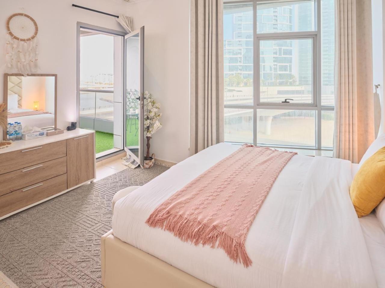 Apartamento Wonderful Two Bed With Full Marina View Dubai