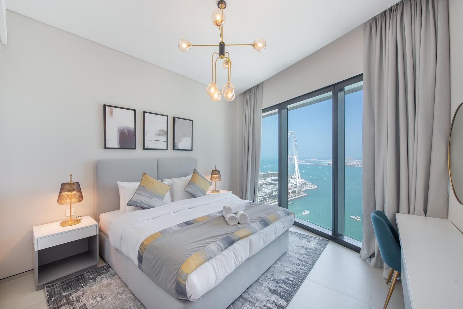Fantastic High Floor 3bed By Suiteable *