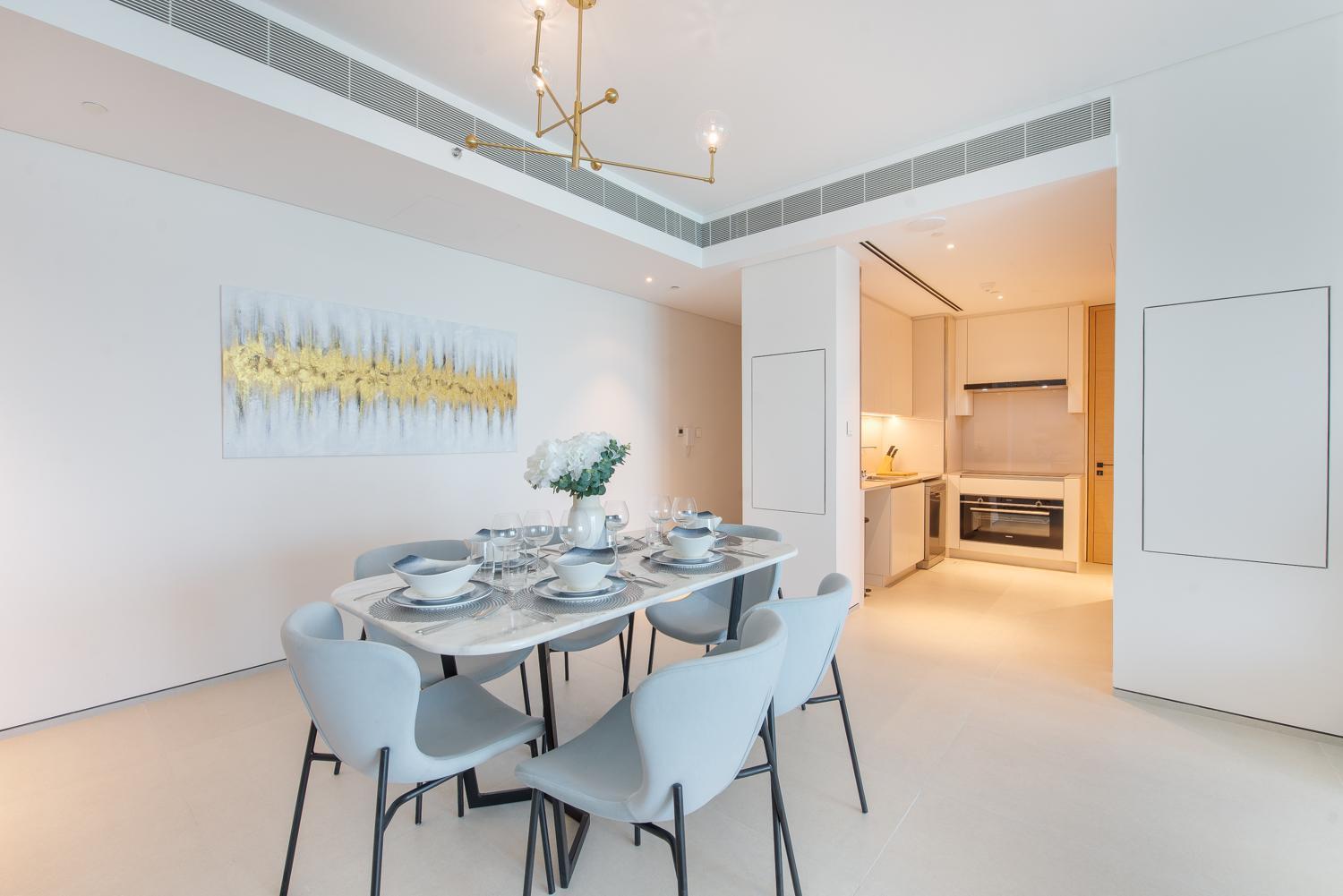 Apartment Fantastic High Floor 3bed By Suiteable *