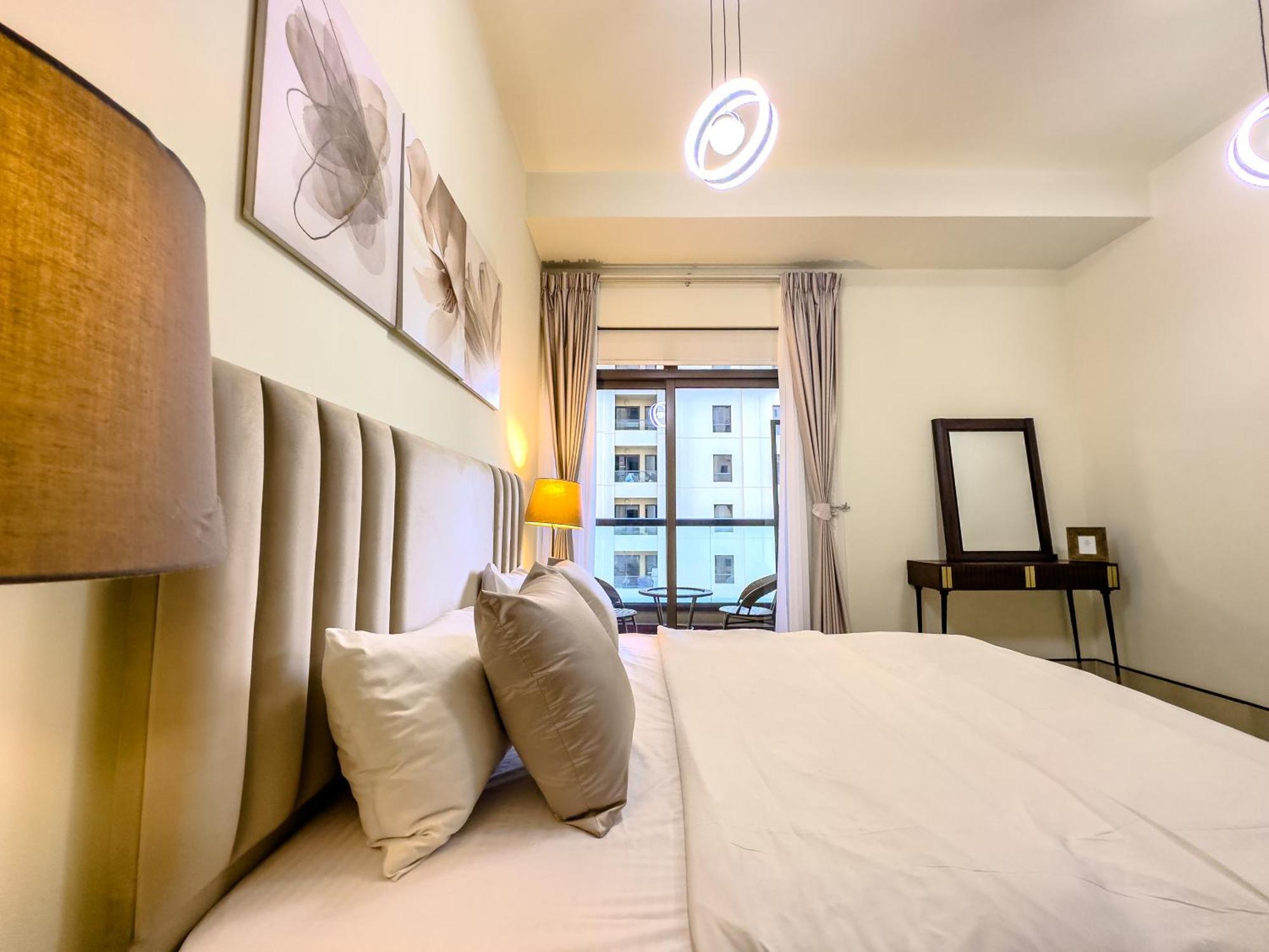 Apartment Chic 2br Beachfront At Amwaj 4