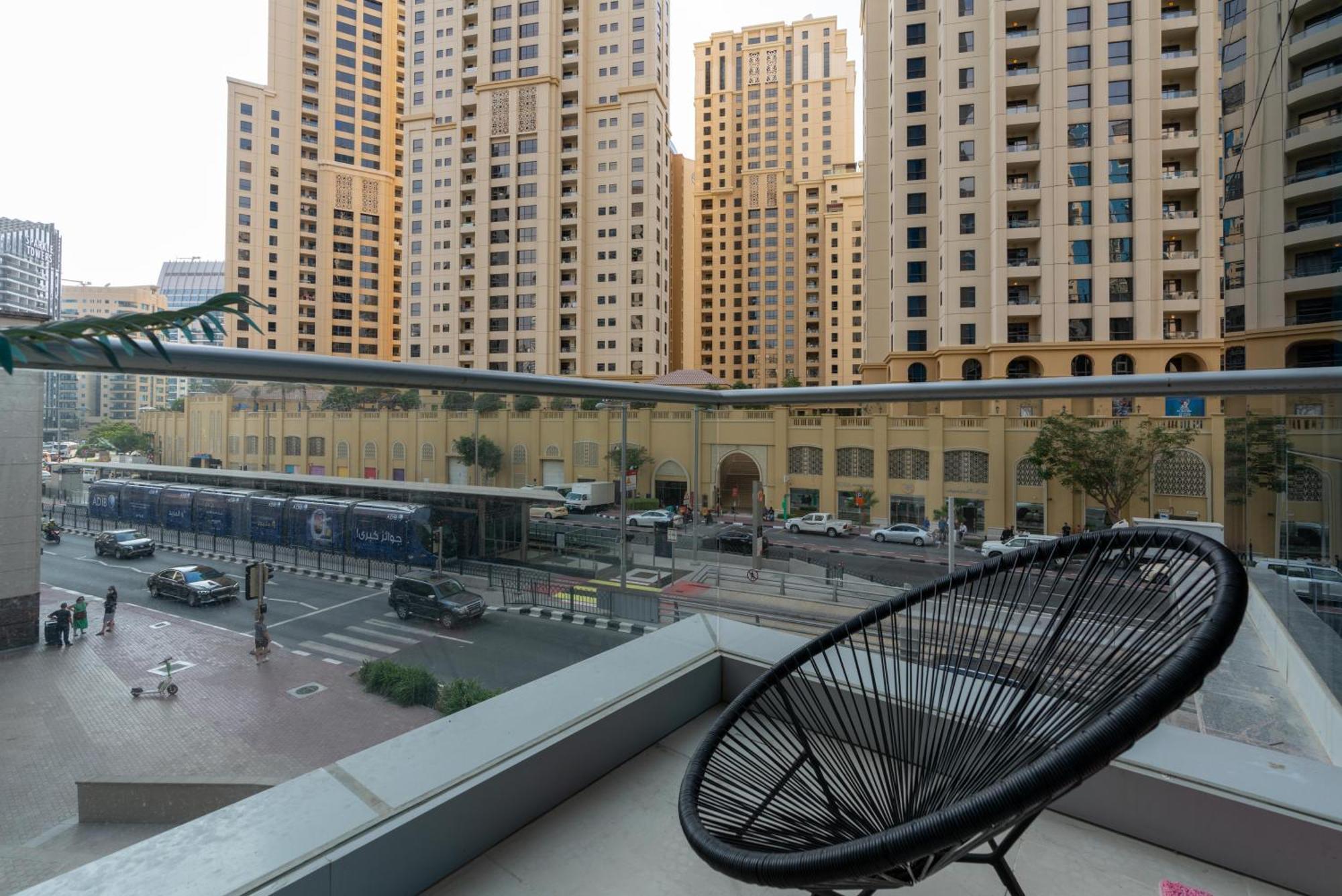 White Sage Spacious 1br At Marina Promenade Dubai