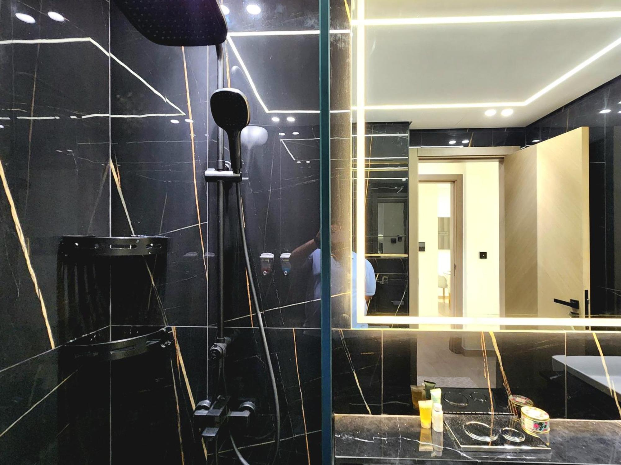 Luxurious Comfort In Jvc Tatil Evi Dubai