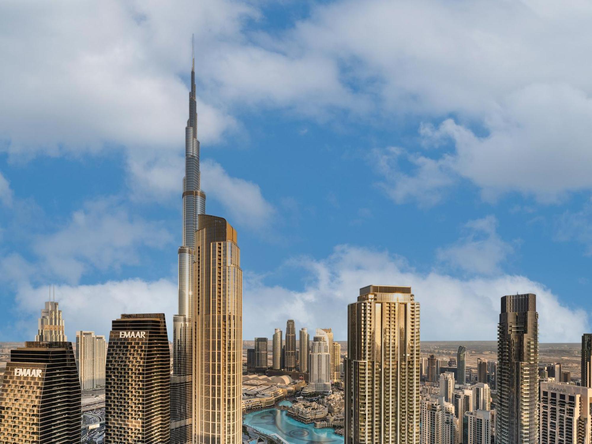 Apartment New! Panoramic Downtown & Fountain Views From High Floors