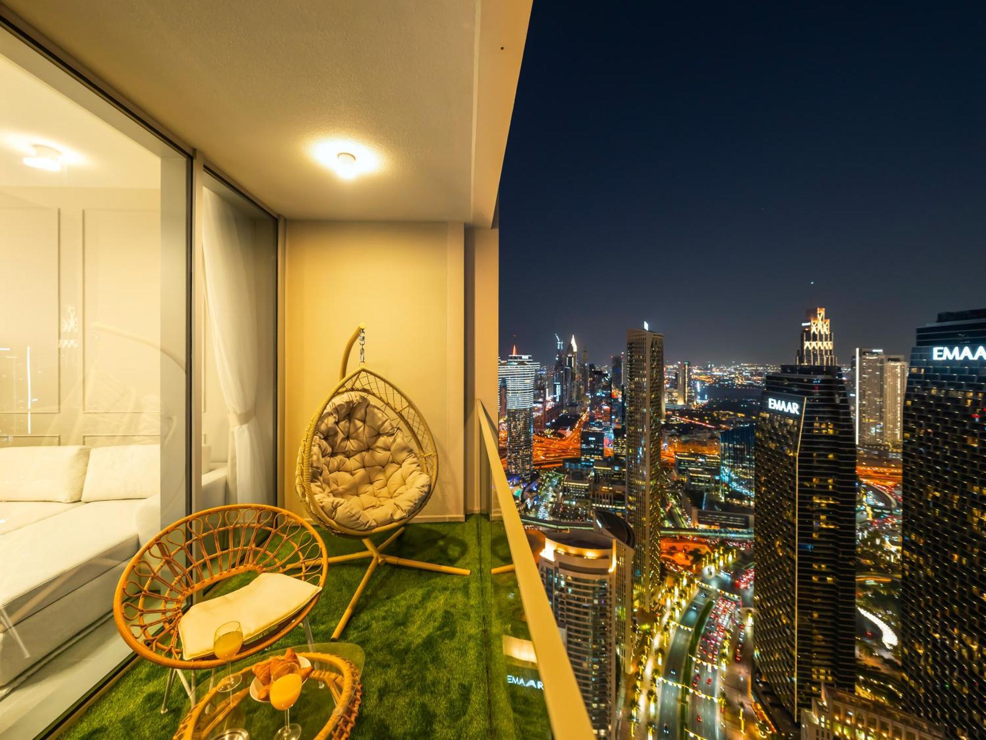 Apartment New! Panoramic Downtown & Fountain Views From High Floors Dubai