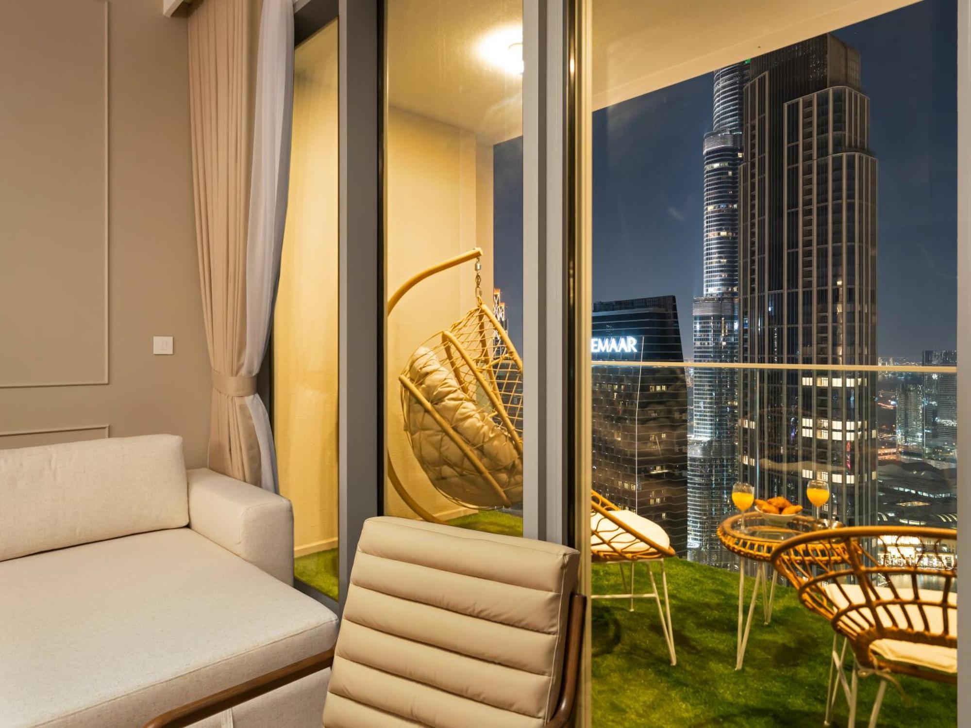 Apartment New! Panoramic Downtown & Fountain Views From High Floors Dubai