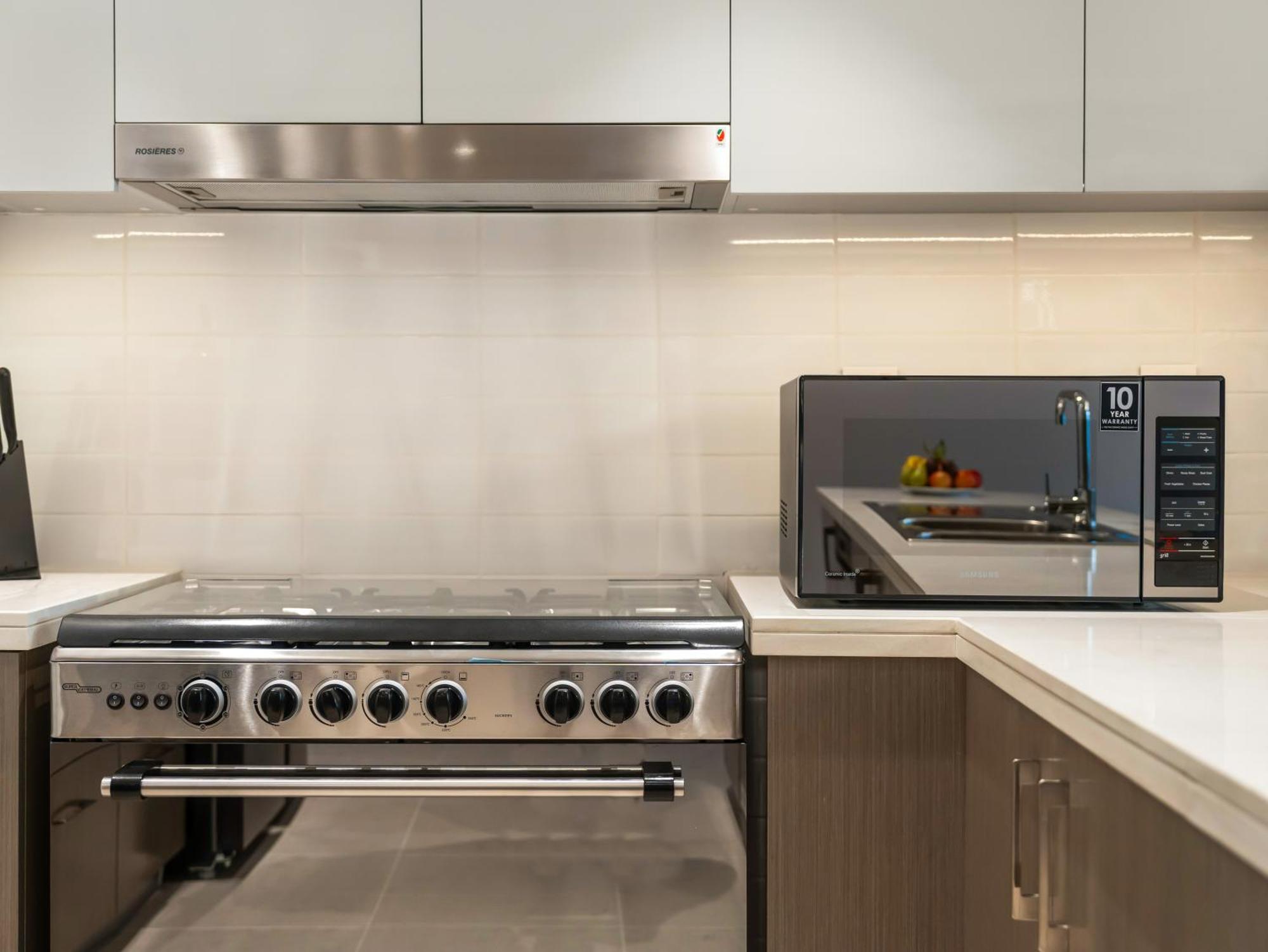 Apartment New! Panoramic Downtown & Fountain Views From High Floors